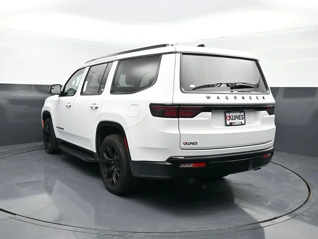SEMINUEVOS JEEP Wagoneer a Estados en autogozo