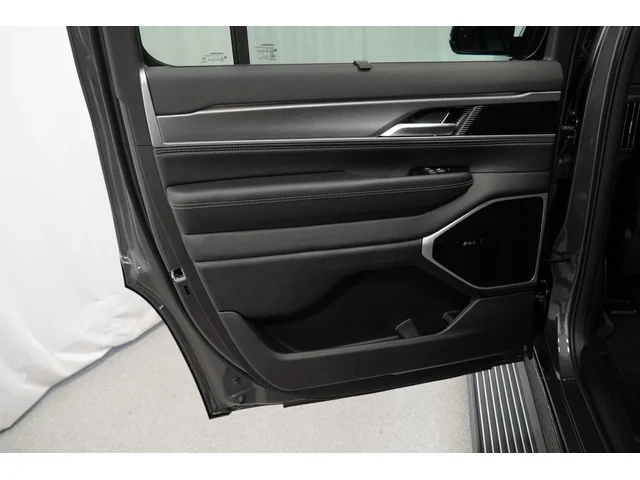 Nuevos JEEP GRAND WAGONEER à Estados chez autogozo