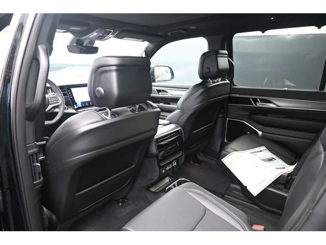 Nuevos JEEP GRAND WAGONEER à Estados chez autogozo