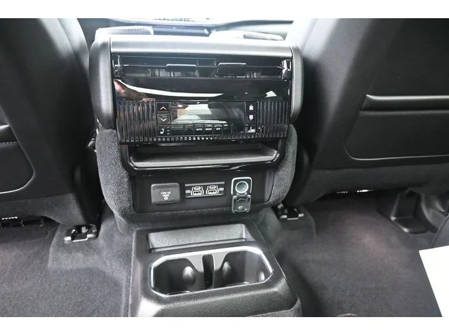 Nuevos JEEP GRAND WAGONEER à Estados chez autogozo