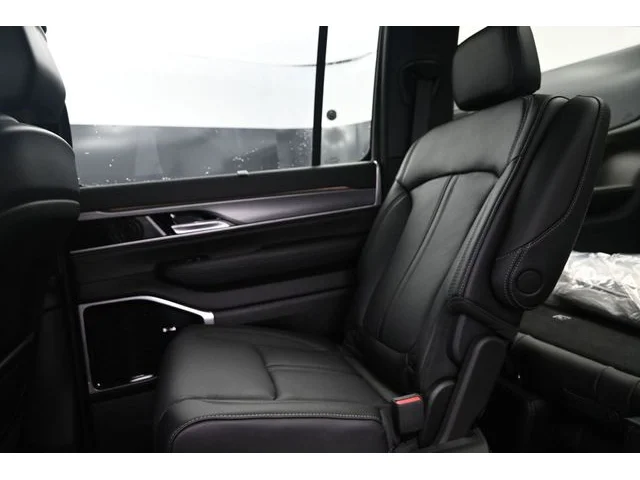 Nuevos JEEP GRAND WAGONEER à Estados chez autogozo