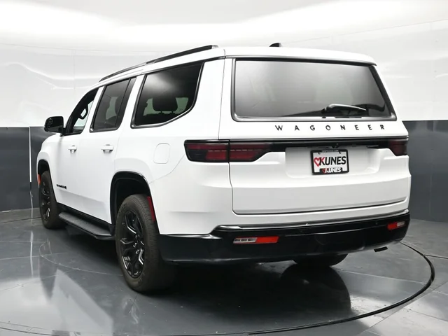 SEMINUEVOS JEEP Wagoneer a Estados en autogozo