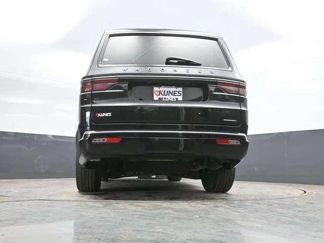 SEMINUEVOS JEEP Wagoneer a Estados en autogozo