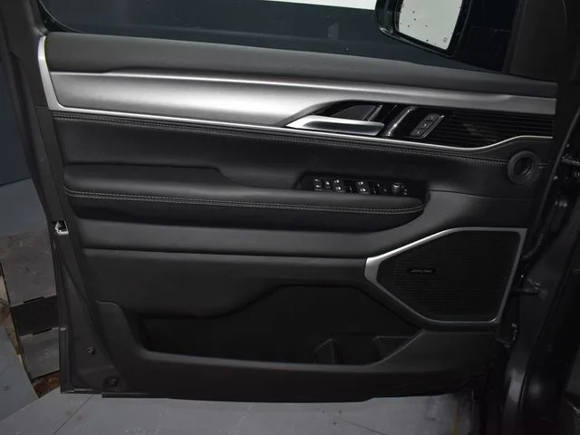 Nuevos JEEP GRAND WAGONEER à Estados chez autogozo