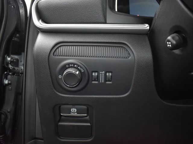 Nuevos JEEP GRAND WAGONEER à Estados chez autogozo
