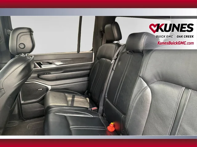 SEMINUEVOS JEEP Wagoneer a Estados en autogozo