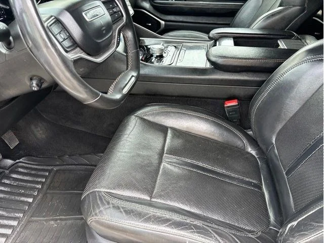 SEMINUEVOS JEEP Wagoneer a Estados en autogozo