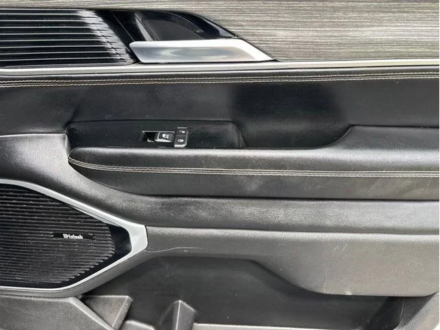 SEMINUEVOS JEEP Wagoneer a Estados en autogozo