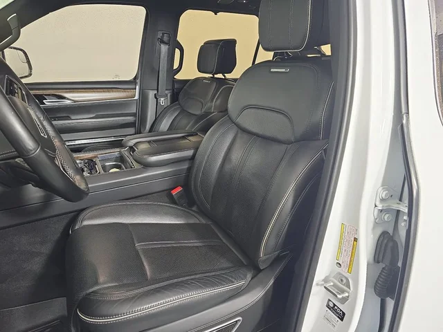 SEMINUEVOS JEEP Grand Wagoneer a Estados en autogozo