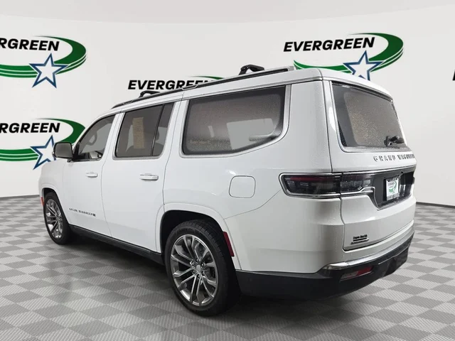 SEMINUEVOS JEEP Grand Wagoneer a Estados en autogozo