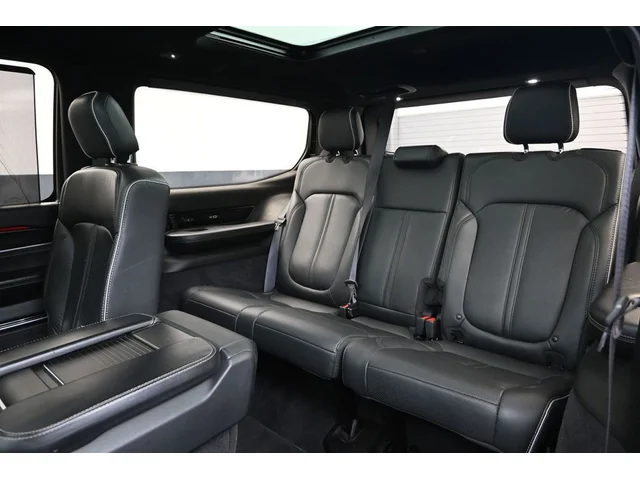 SEMINUEVOS JEEP Grand Wagoneer a Estados en autogozo