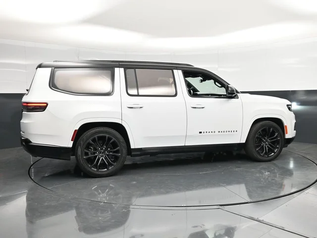 SEMINUEVOS JEEP Grand Wagoneer a Estados en autogozo