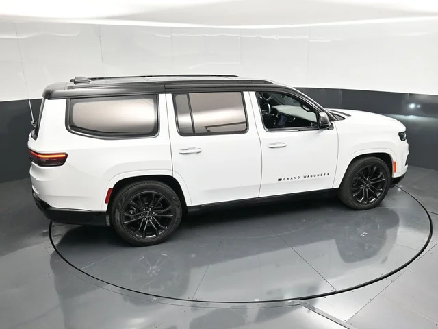 SEMINUEVOS JEEP Grand Wagoneer a Estados en autogozo