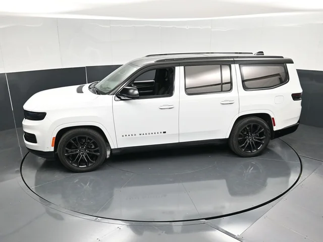 SEMINUEVOS JEEP Grand Wagoneer a Estados en autogozo