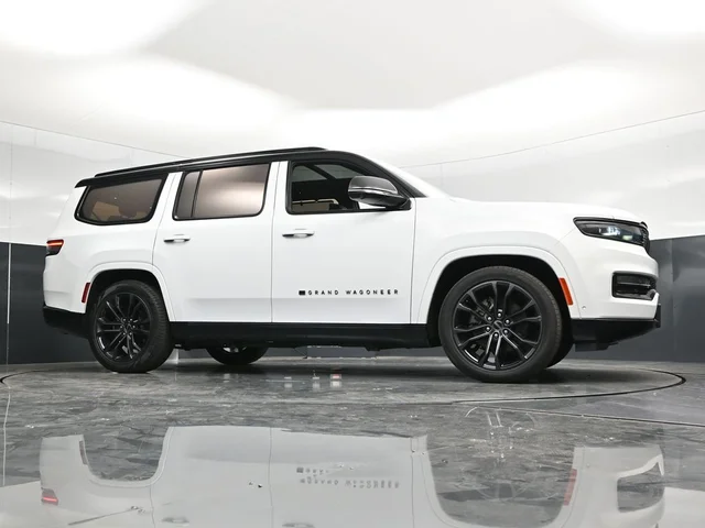SEMINUEVOS JEEP Grand Wagoneer a Estados en autogozo