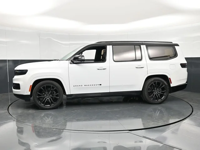 SEMINUEVOS JEEP Grand Wagoneer a Estados en autogozo