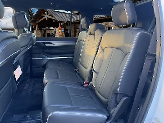 Nuevos JEEP GRAND WAGONEER à Estados chez autogozo