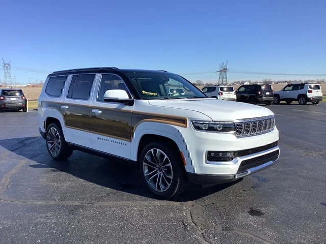SEMINUEVOS JEEP Grand Wagoneer a Estados en autogozo