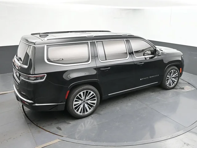 SEMINUEVOS JEEP Grand Wagoneer a Estados en autogozo
