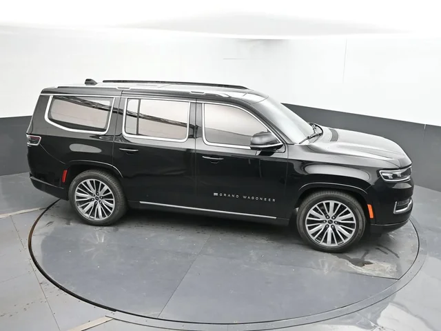 SEMINUEVOS JEEP Grand Wagoneer a Estados en autogozo