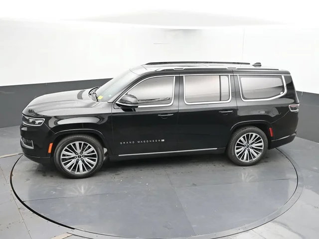 SEMINUEVOS JEEP Grand Wagoneer a Estados en autogozo