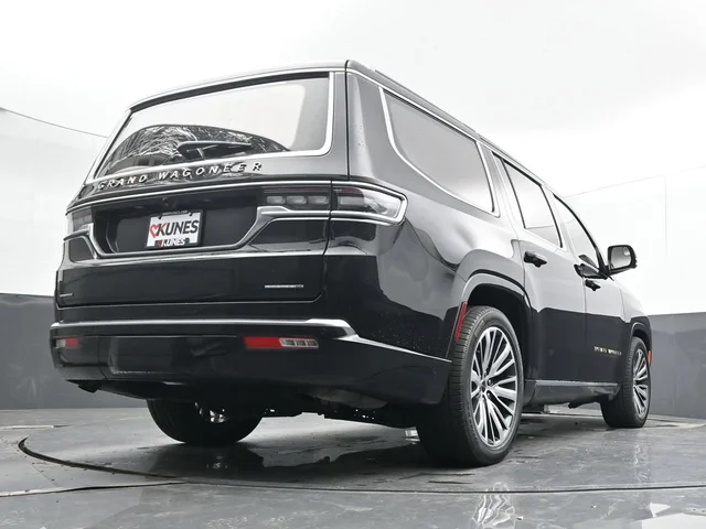 SEMINUEVOS JEEP Grand Wagoneer a Estados en autogozo