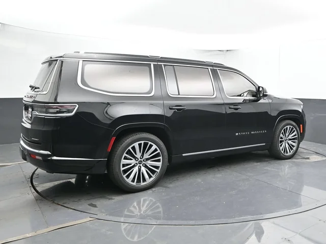 SEMINUEVOS JEEP Grand Wagoneer a Estados en autogozo