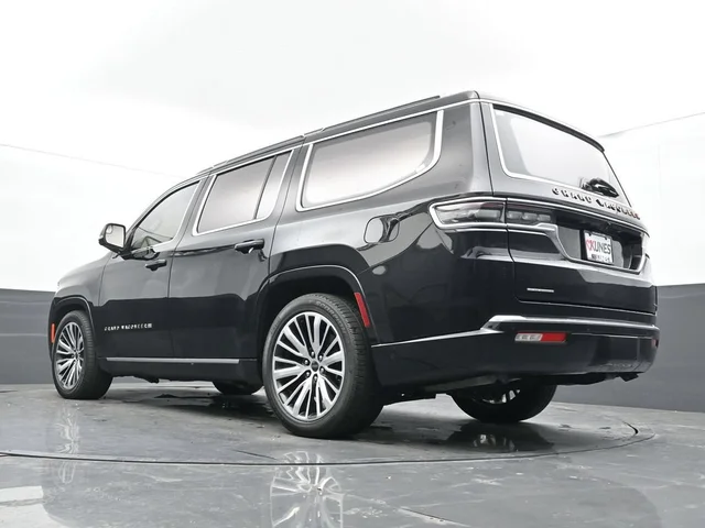 SEMINUEVOS JEEP Grand Wagoneer a Estados en autogozo