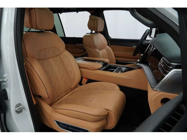 SEMINUEVOS JEEP Grand Wagoneer a Estados en autogozo