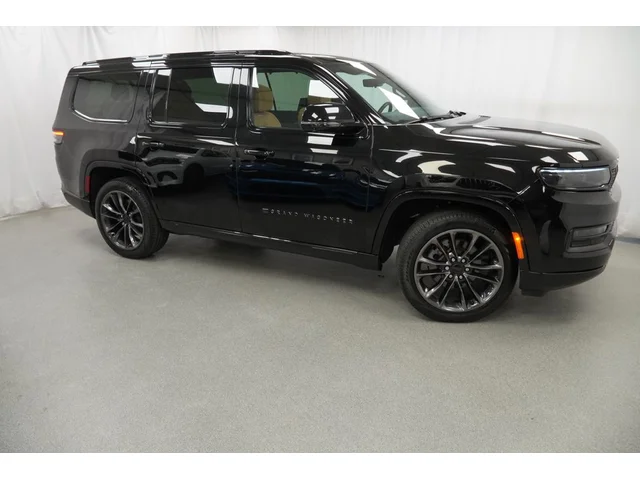 SEMINUEVOS JEEP Grand Wagoneer a Estados en autogozo