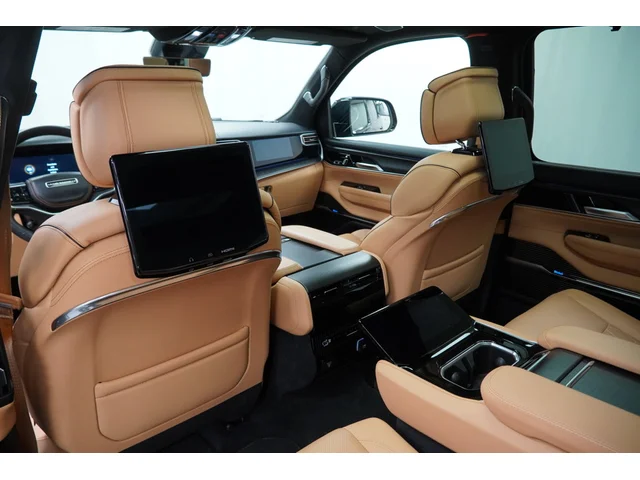 SEMINUEVOS JEEP Grand Wagoneer a Estados en autogozo