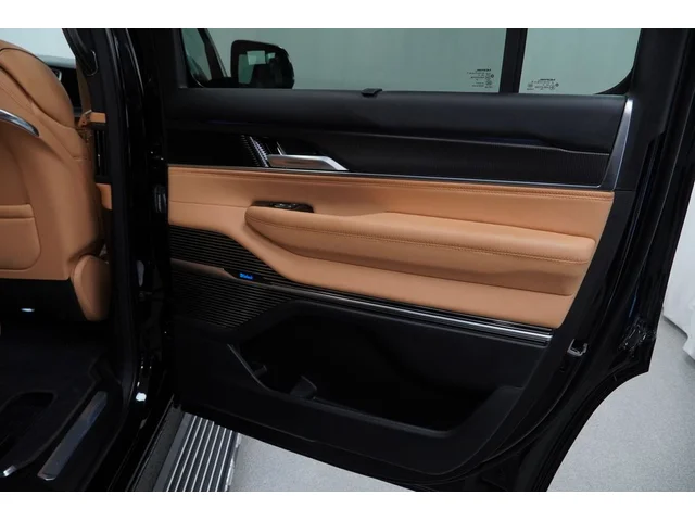 SEMINUEVOS JEEP Grand Wagoneer a Estados en autogozo