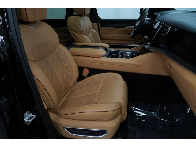 SEMINUEVOS JEEP Grand Wagoneer a Estados en autogozo