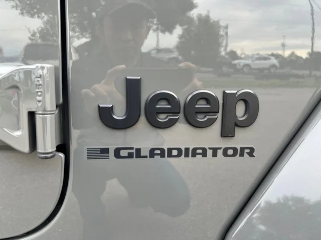 SEMINUEVOS JEEP Gladiator a Estados en autogozo
