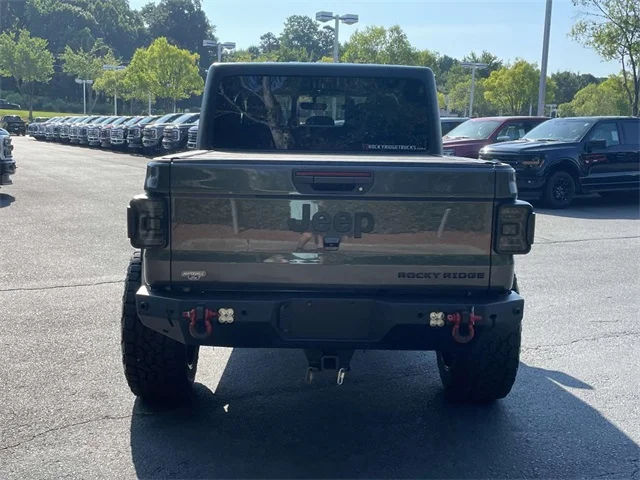 SEMINUEVOS JEEP Gladiator a Huntersville en Huntersville Ford