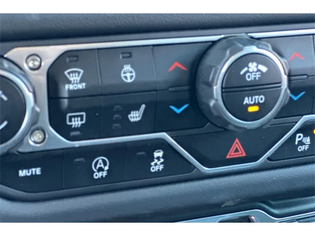 SEMINUEVOS JEEP Gladiator at ELK GROVE in Elk Grove Buick GMC