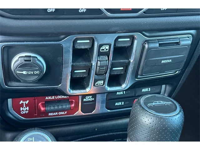 SEMINUEVOS JEEP Gladiator at ELK GROVE in Elk Grove Buick GMC