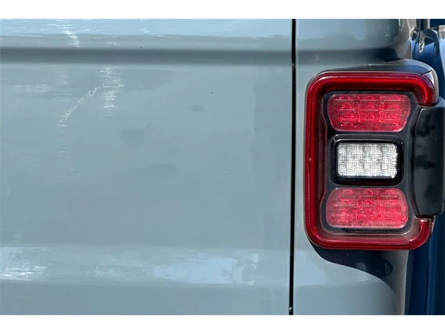 SEMINUEVOS JEEP Gladiator at ELK GROVE in Elk Grove Buick GMC