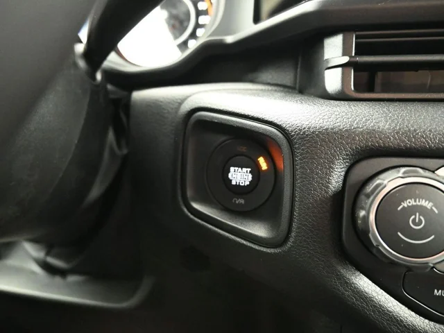 Nuevos JEEP GLADIATOR à Estados chez autogozo