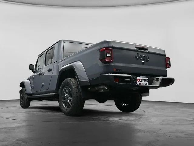 Nuevos JEEP GLADIATOR à Estados chez autogozo