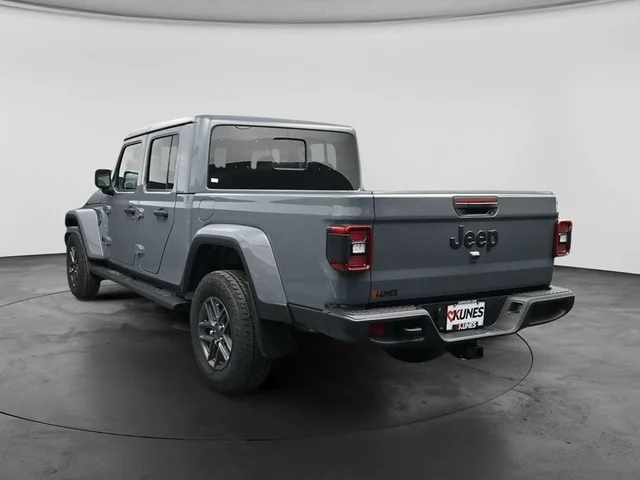 Nuevos JEEP GLADIATOR à Estados chez autogozo