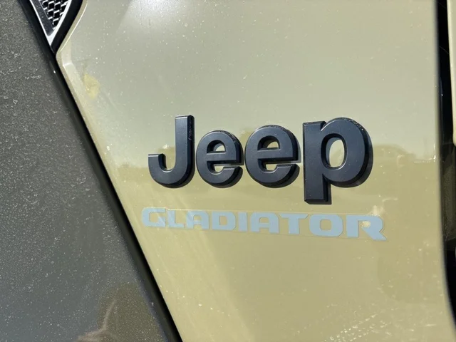 Nuevos JEEP GLADIATOR à Estados chez autogozo