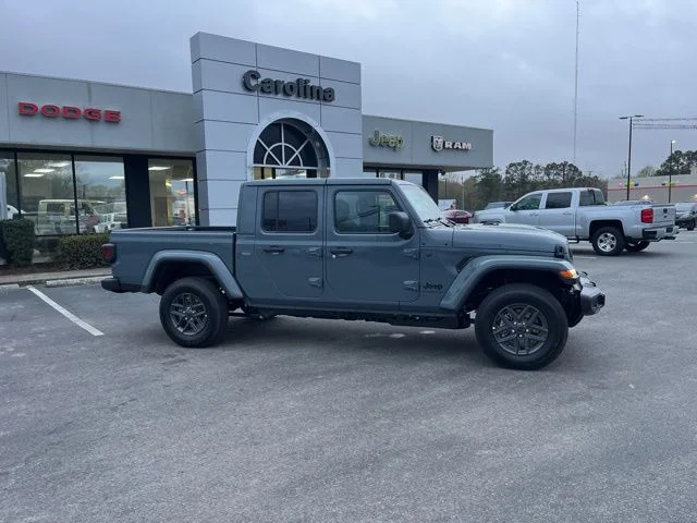 Nuevos JEEP GLADIATOR à Estados chez autogozo