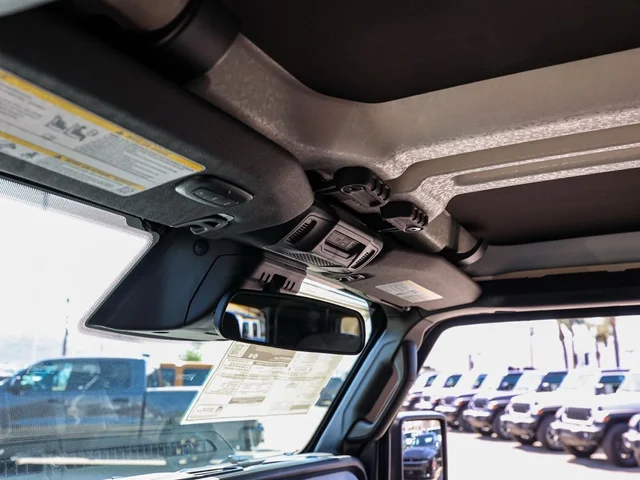 Nuevos JEEP GLADIATOR à Estados chez autogozo
