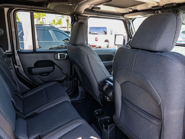 Nuevos JEEP GLADIATOR à Estados chez autogozo