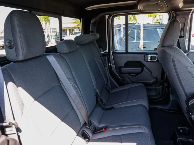 Nuevos JEEP GLADIATOR à Estados chez autogozo