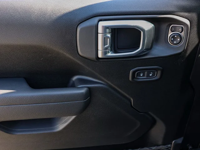 Nuevos JEEP GLADIATOR à Estados chez autogozo