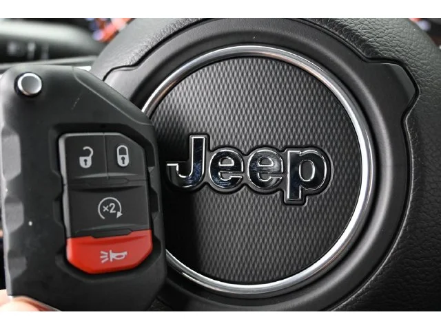Nuevos JEEP GLADIATOR à Estados chez autogozo