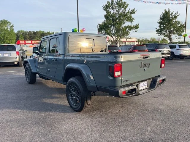 Nuevos JEEP GLADIATOR à Estados chez autogozo
