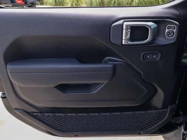 Nuevos JEEP GLADIATOR à Estados chez autogozo